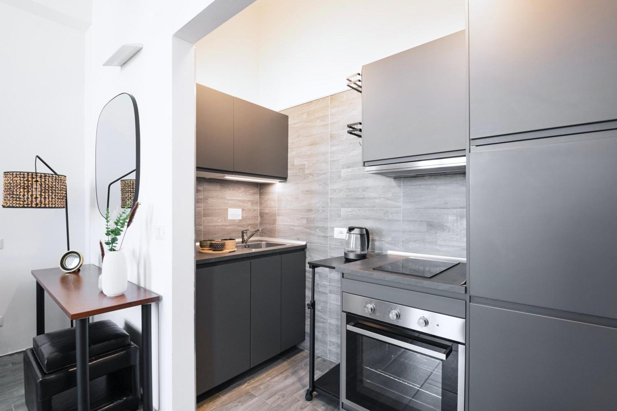 Easylife - Studio Moderno E Luminoso In Repubblica Milano Eksteriør billede