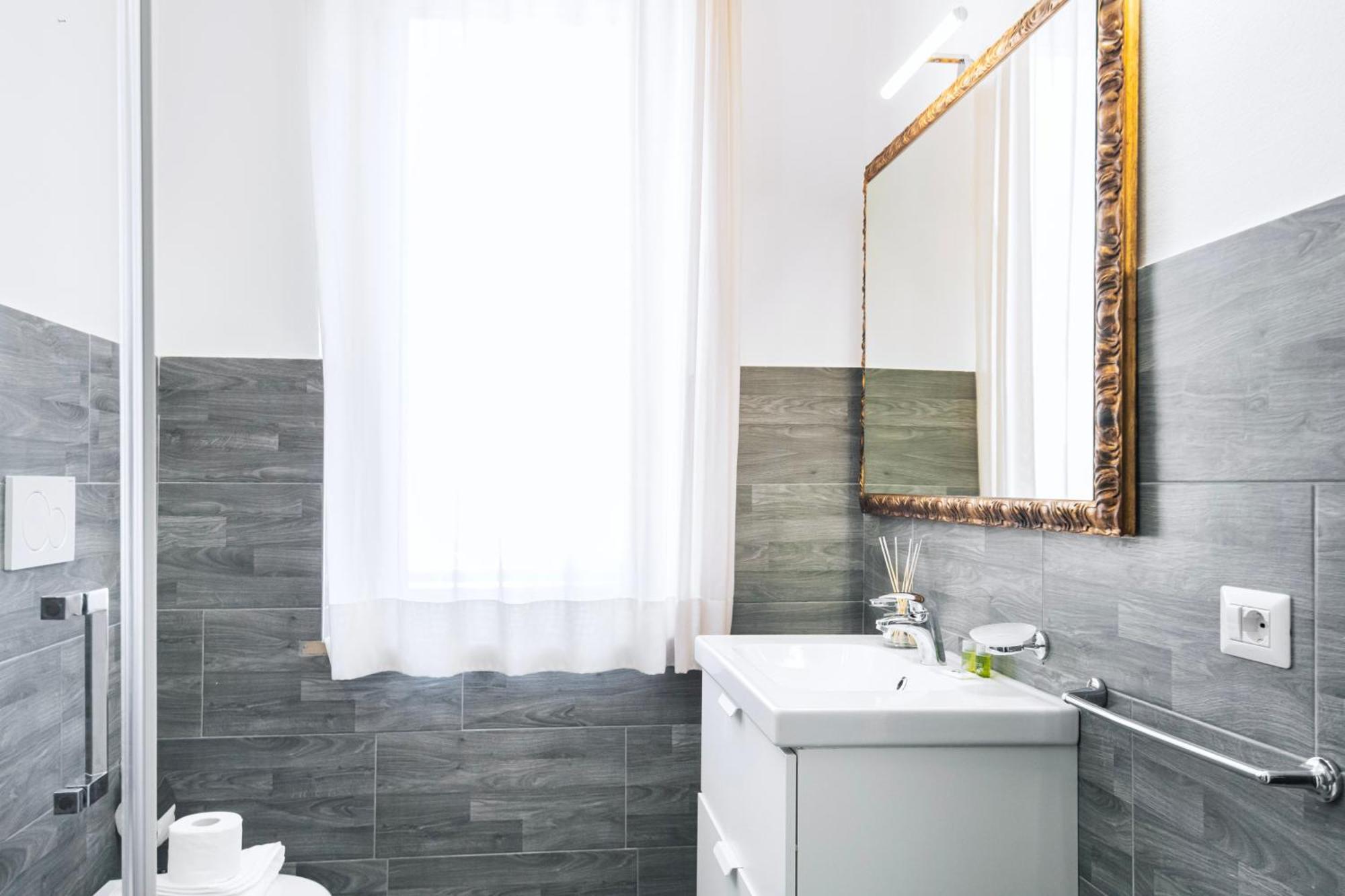 Easylife - Studio Moderno E Luminoso In Repubblica Milano Eksteriør billede